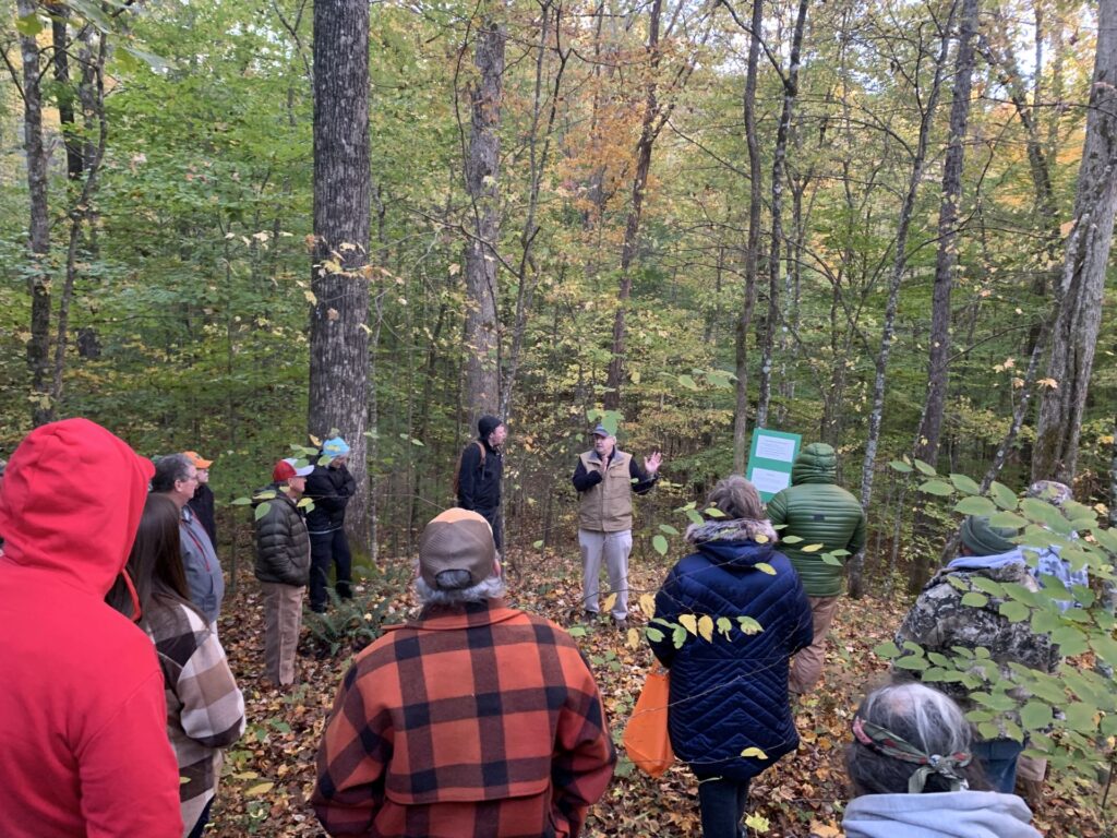 Wayne Clatterbuck leading a discussion at the 2022 Woods and Wildlife Field Day.