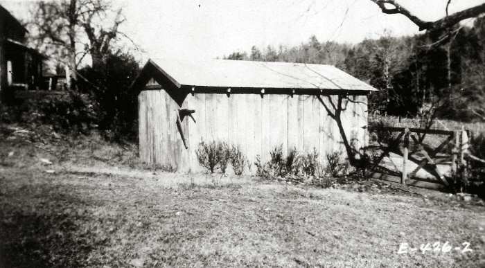 Kerr wooden garage